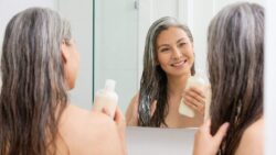 Say Goodbye to Hair Dye: How a Simple Conditioner Addition Enhances Grey Hair Naturally
