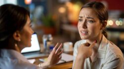 Psychologists reveal why some people feel uneasy when they receive compliments